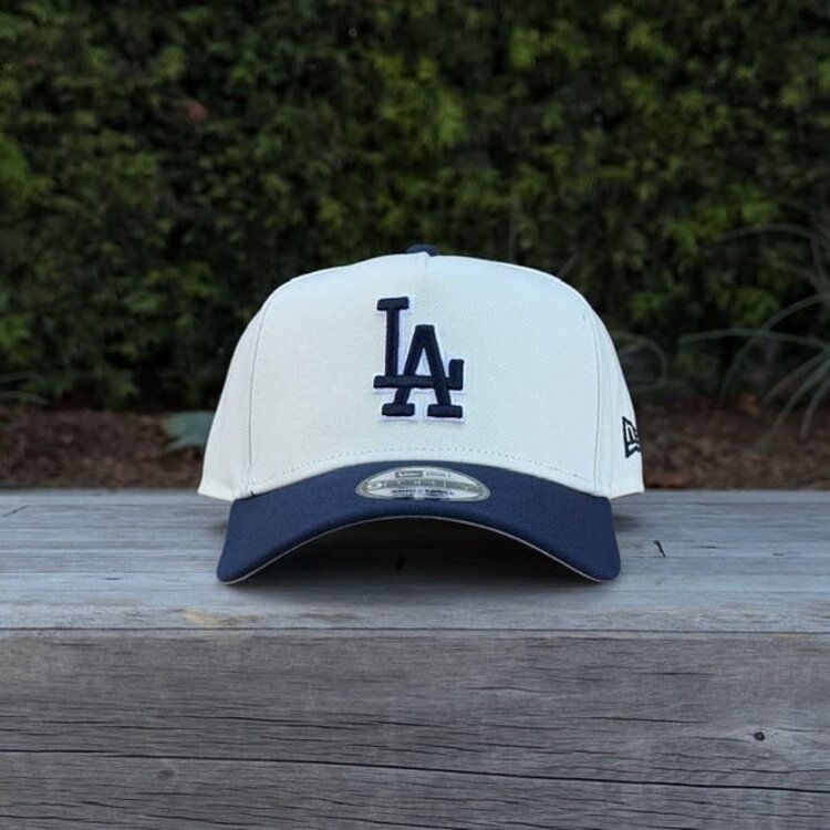 New Era LA Dodgers Ivory/Navy White Outline 940 a-frame