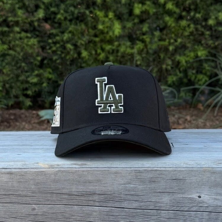 New Era LA Black Army Green OL Jackie Robinson Army Green UV 940 a-frame