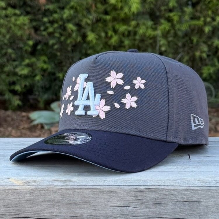 New Era LA Dodgers Graphite/Navy White Cherry Blossom Kanji SP 940 a-frame
