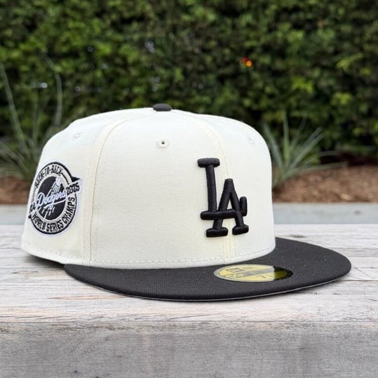 New Era LA Ivory/Black Back to Back World Series Champs Circle