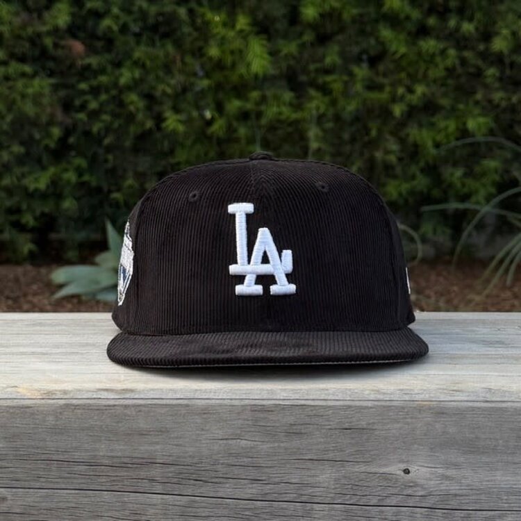 New Era LA BW Corduroy Back to Back World Series Champs Diamond