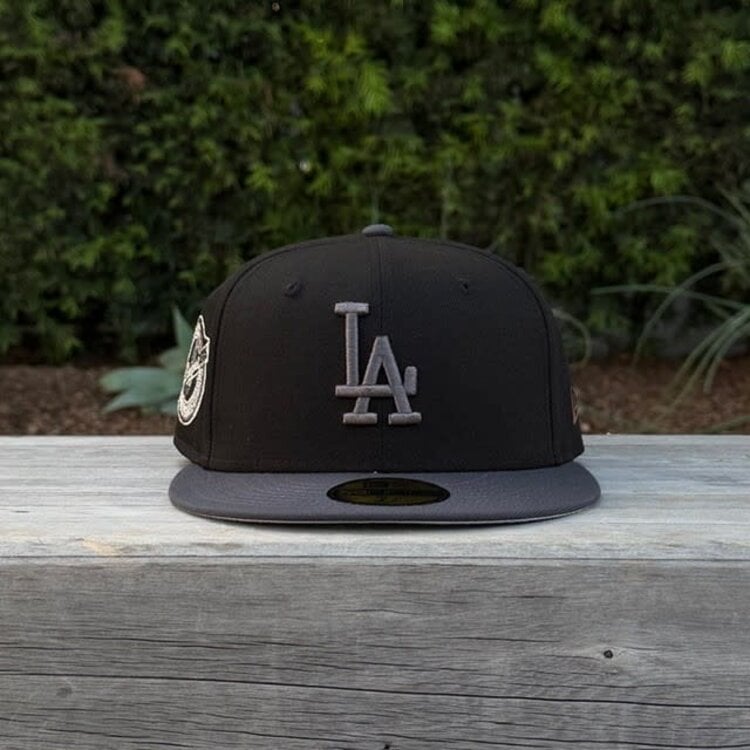 New Era LA Black/Graphite Back to Back WS Champs Circle