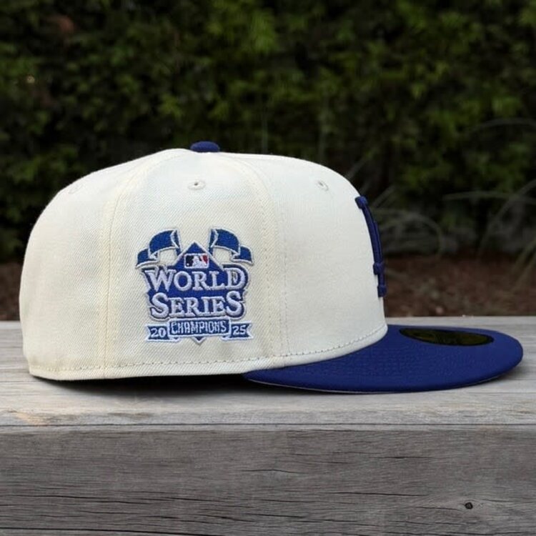 New Era LA Dodgers Ivory/Royal 2025 WS Champs Flags
