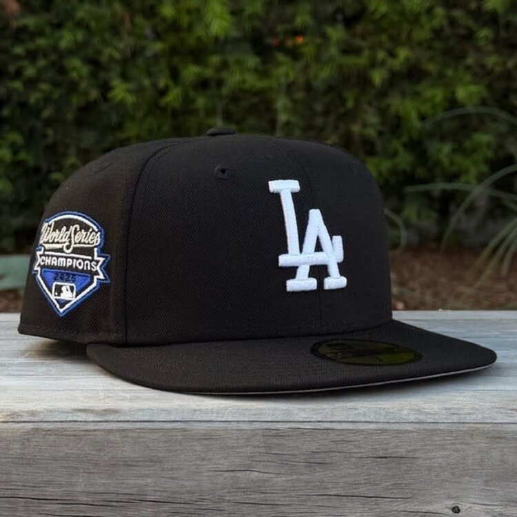 New Era LA BW Metallic 2025 World Series Champs Side Patch SP