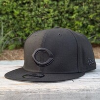 New Era Cincinnati Reds Black/Black 950 Snapback
