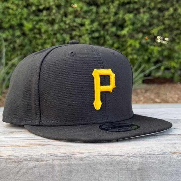 New Era Pittsburgh Pirates Black Team Snapback 950