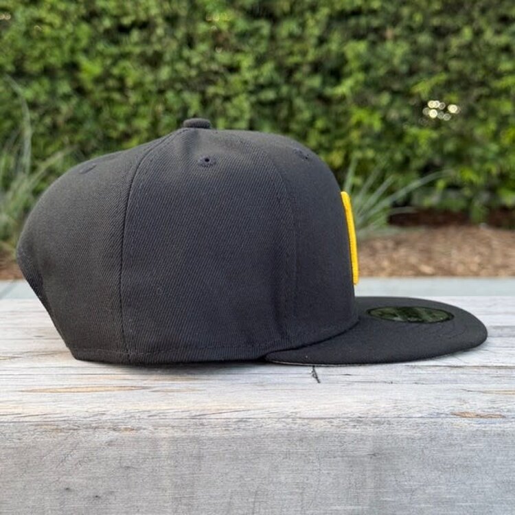 New Era Pittsburgh Pirates Black Team Snapback 950