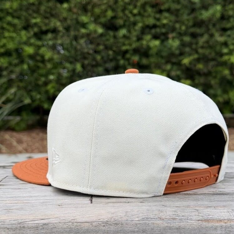 New Era LA Ivory/Light Brown 2025 World Series Champ Script 950