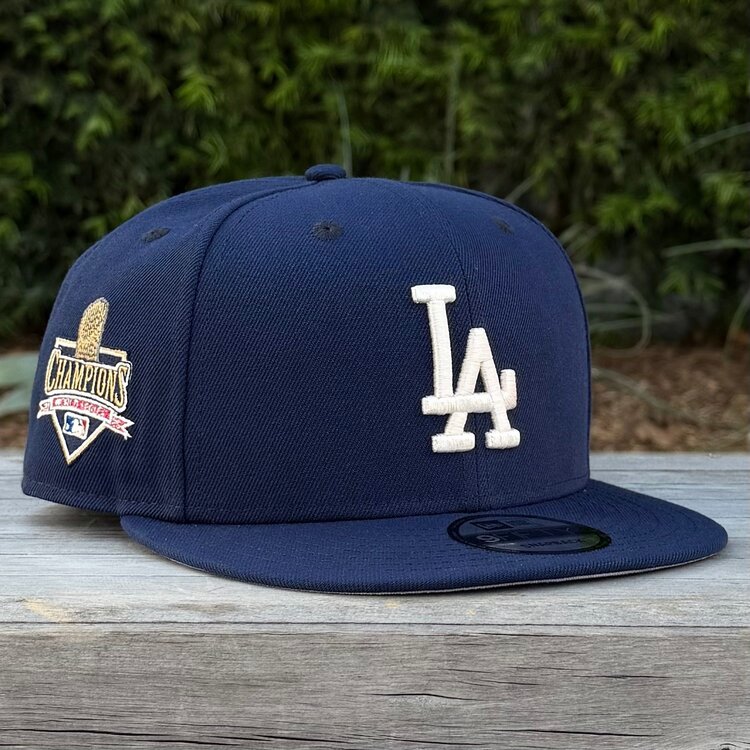 New Era LA Dodgers Navy Ivory 2025 WS Champs Trophy 950 Snapback