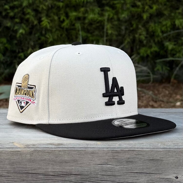New Era LA Dodgers Stone/Black 2025 WS Champs Trophy 950 Snapback