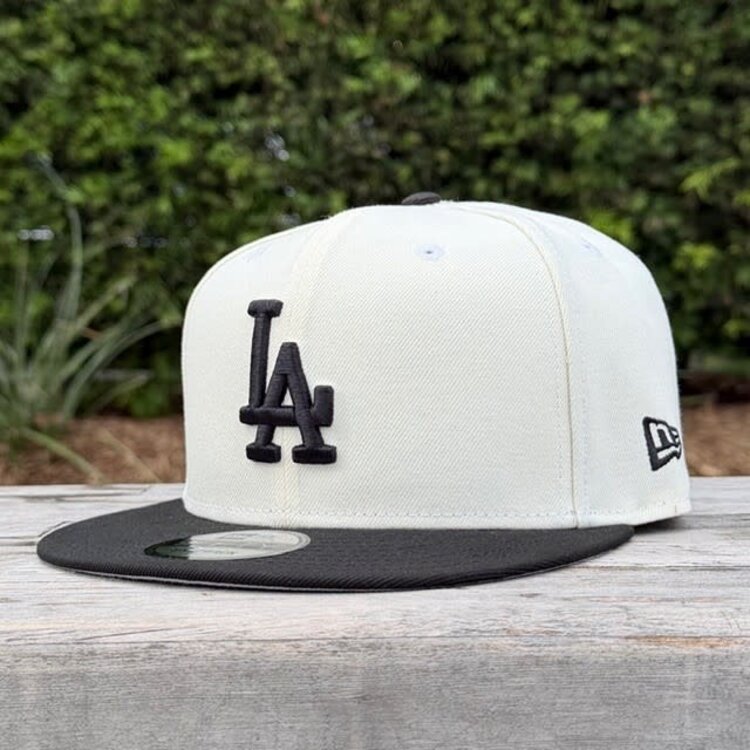 New Era LA Ivory/Black 2025 World Series Champs Laurel SP 950