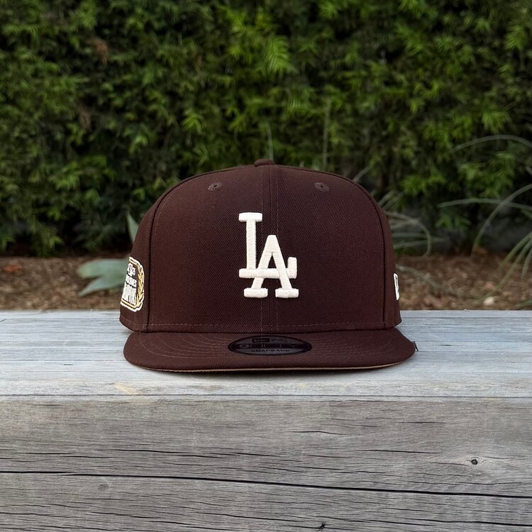 New Era LA Dark Brown Ivory 2025 World Series Champs Laurel SP 950