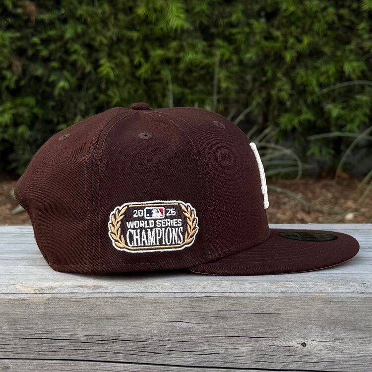 New Era LA Dark Brown Ivory 2025 World Series Champs Laurel SP 950