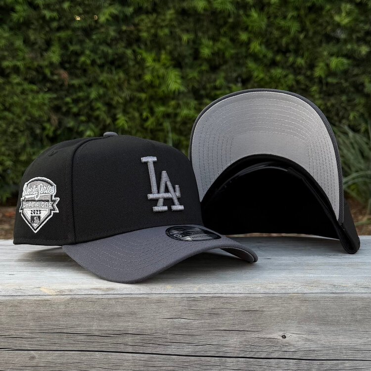 New Era LA Dodgers Black/Graphite 2025 WS Champs Side Patch 940 A-Frame