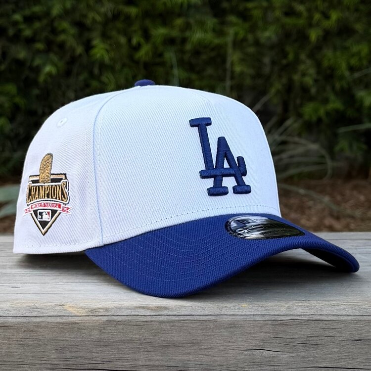New Era LA Dodgers White/Royal 2025 WS Champs Trophy 940 A-Frame