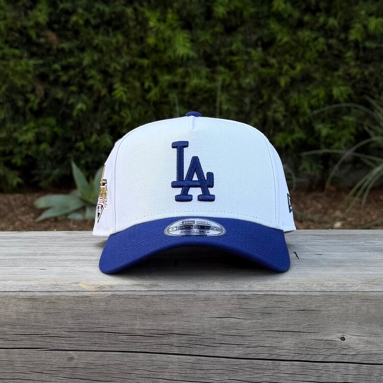 New Era LA Dodgers White/Royal 2025 WS Champs Trophy 940 A-Frame