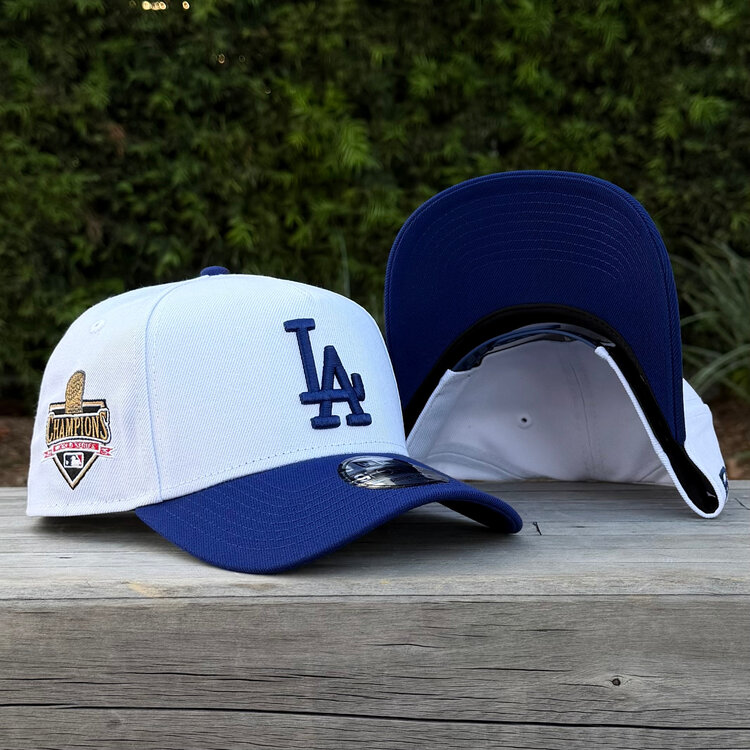 New Era LA Dodgers White/Royal 2025 WS Champs Trophy 940 A-Frame