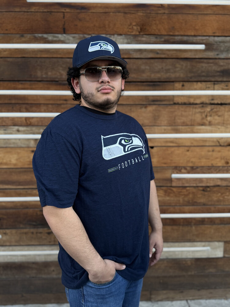 Majestic Seahawks M Hyper Stacked Tee