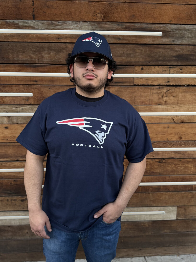 Majestic New England Patriots M 18 Critical Victory III