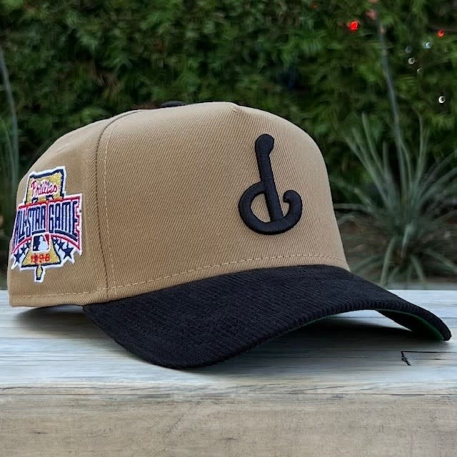 Phillies Upside Down Khaki/Black Corduroy 1996 ASG 940 A-Frame
