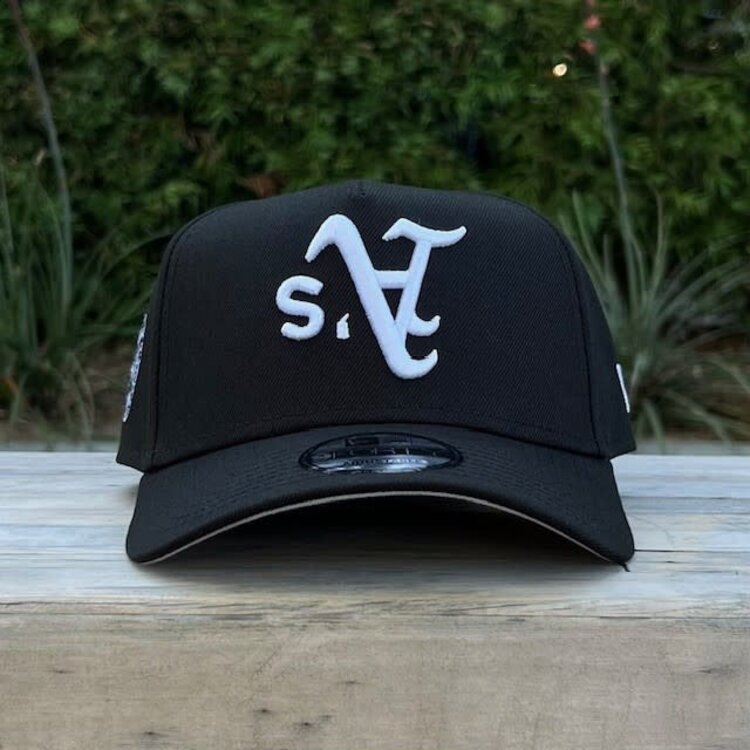 New Era Athletics "A's" Upside Down BW 1987 ASG 940 A-Frame