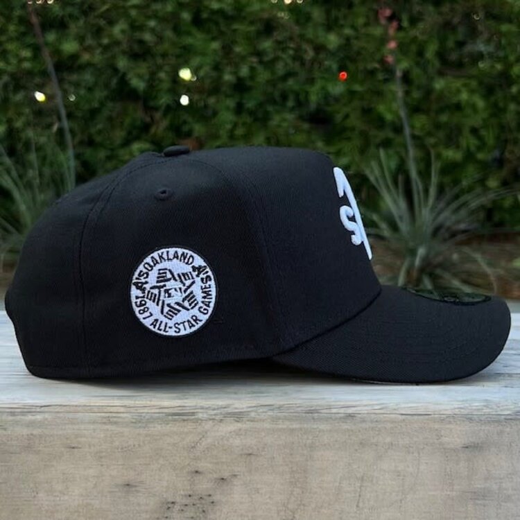 New Era Athletics "A's" Upside Down BW 1987 ASG 940 A-Frame