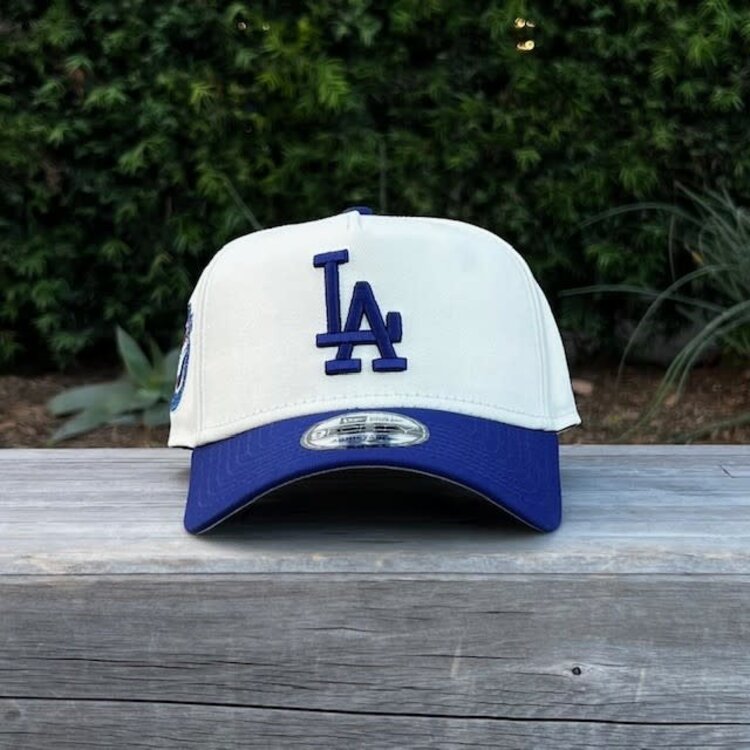 New Era LA Ivory/Royal Back to Back World Series Champs Circle 940 a-frame
