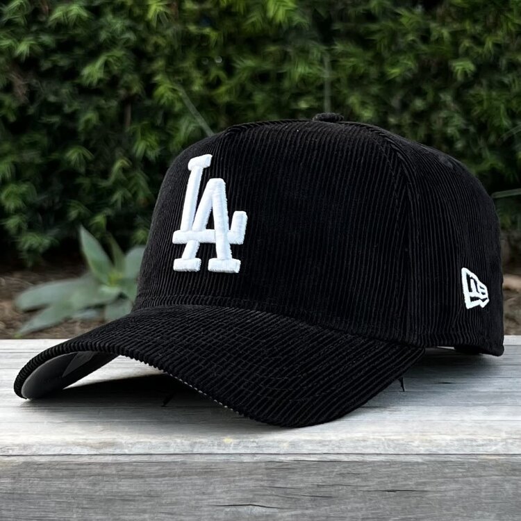 New Era LA BW Corduroy Back to Back World Series Champs Diamond 940 a-frame