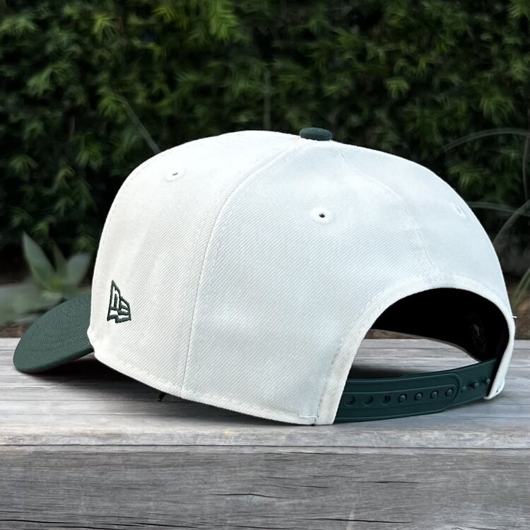 New Era LA Ivory/Dark Green Back to Back World Series Champs Circle Red UV 940 a-frame