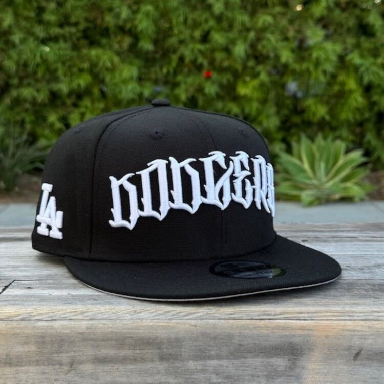 New Era LA Dodgers Halloween Sketch Black White 950 Snapback
