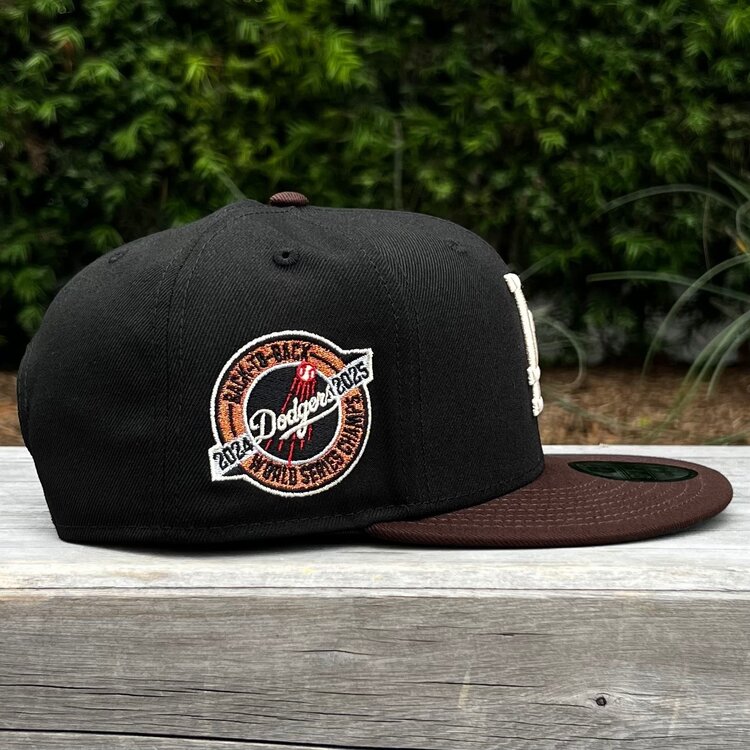 New Era LA Black/Dark Brown Metallic Back to Back World Series Champs Circle 950 Snapback