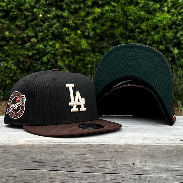 New Era LA Black/Dark Brown Metallic Back to Back World Series Champs Circle 950 Snapback