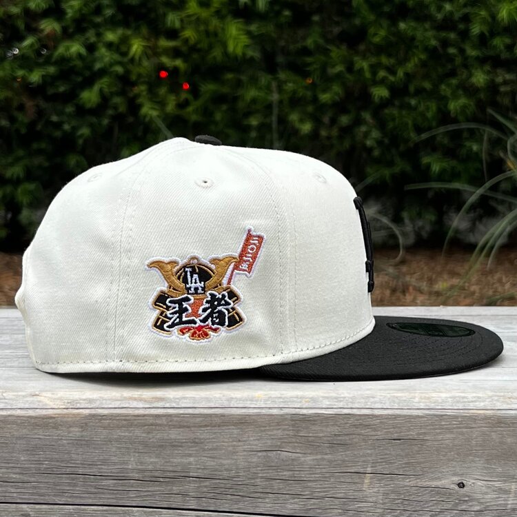 New Era LA Ivory/Black Japanese 2025 WS Champs 950 Snapback