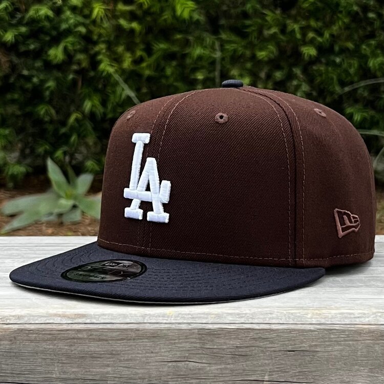 New Era LA Dark Brown/Navy Japanese 2025 Champions Lantern SP 950 Snapback