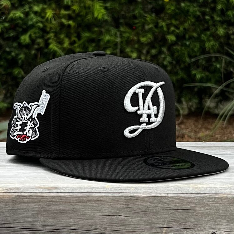 New Era LA City Connect Black Metallic Silver Japanese 2025 WS Champs 950 Snapback