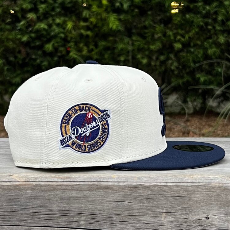 New Era LA City Connect Ivory/Navy 2025 World Series Champions Circle 950 Snapback