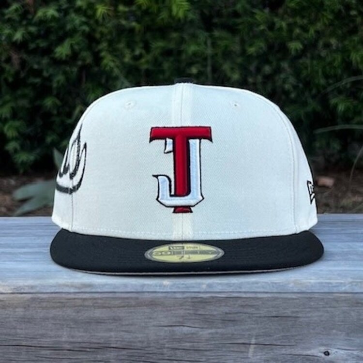 New Era Toros de Tijuana Ivory/Black Side Script