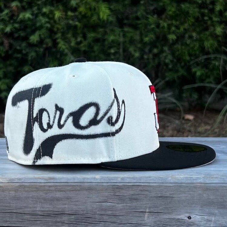 New Era Toros de Tijuana Ivory/Black Side Script