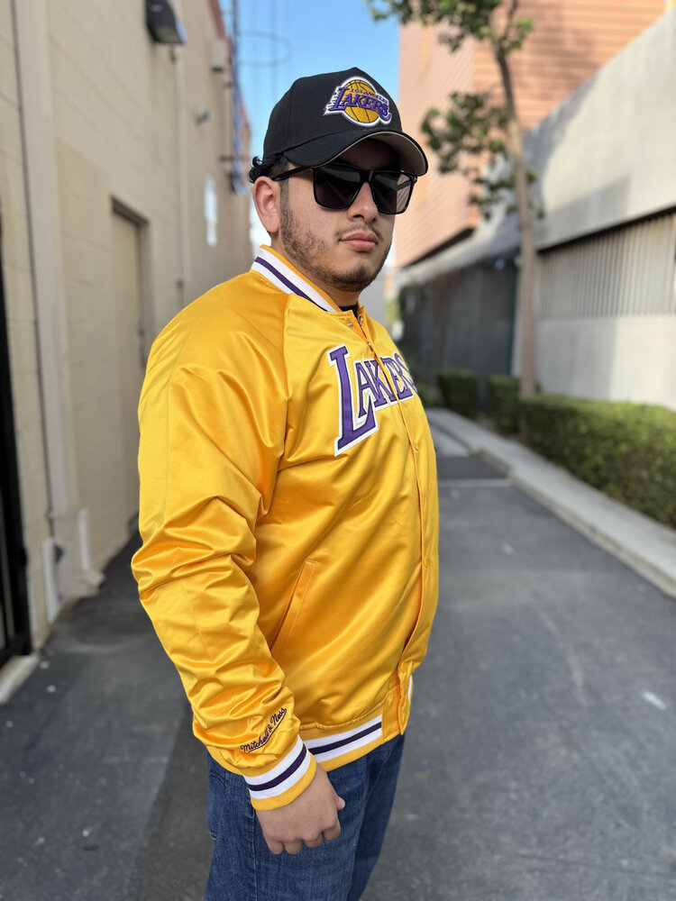 Mitchell and Ness LA Lakers M&N Lightweight Satin Jacket Yellow Gold