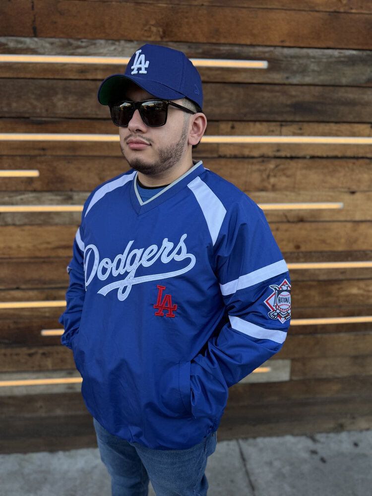 G-III LA Dodgers Men's Infield Play Royal V-Neck Pullover Jacket
