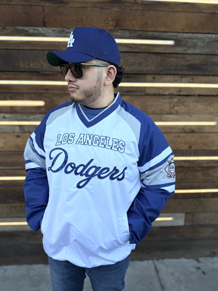 G-III LA Dodgers Men's Infield Play White V-Neck Pullover Jacket