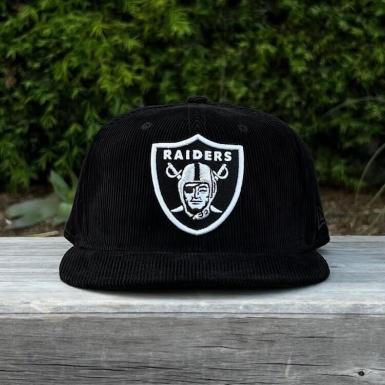 New Era Raiders Shield Black Corduroy 950