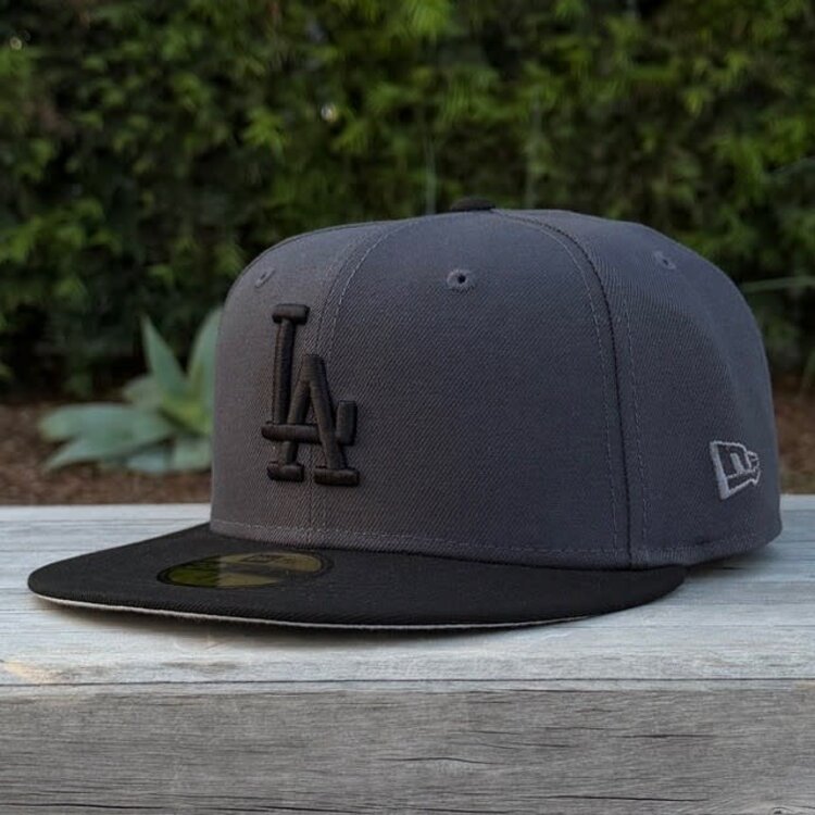 New Era LA Graphite/Black Metallic Back to Back WS Champs Rings