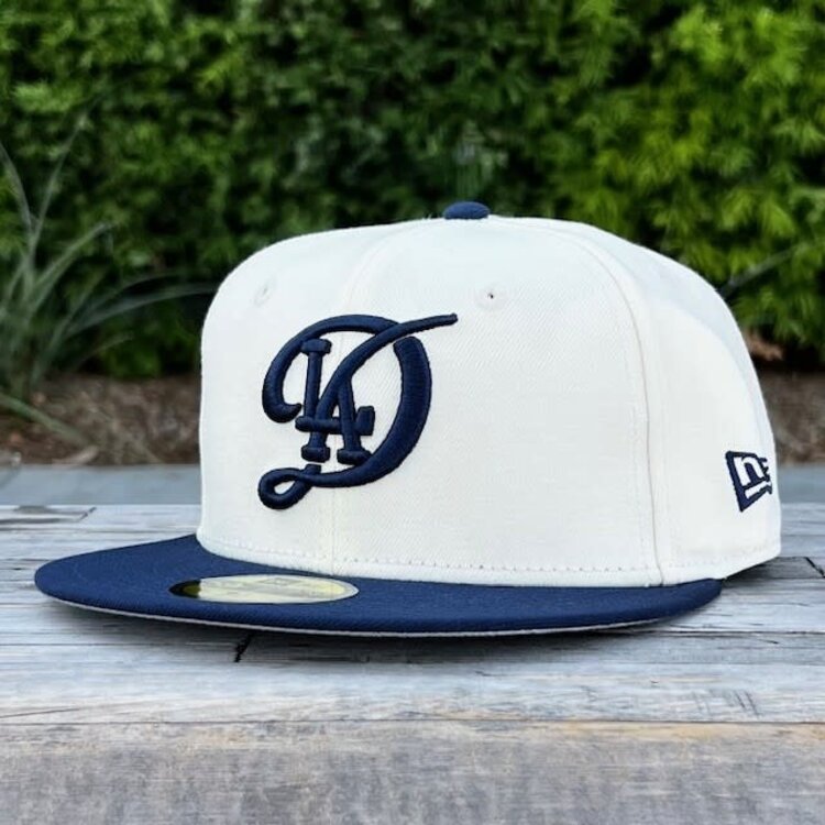 New Era LA City Connect Ivory/ Navy B2B WS Champs Circle