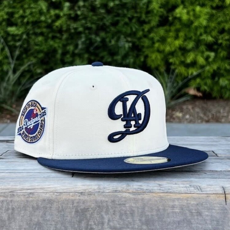 New Era LA City Connect Ivory/ Navy B2B WS Champs Circle