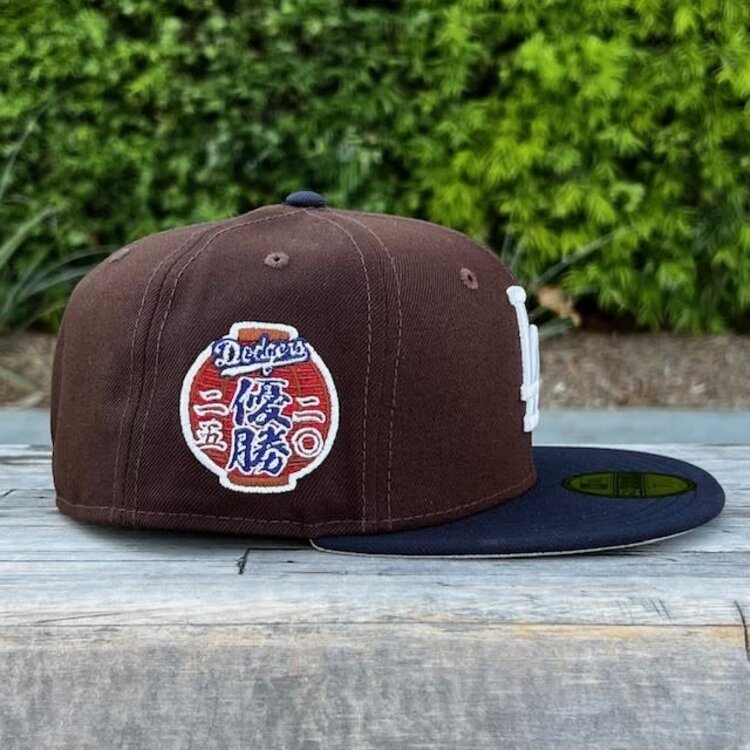 New Era LA Dark Brown/Navy Japanese 2025 Champions Lantern