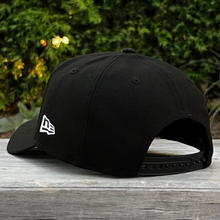 New Era LA Black White Back to Back World Series Champs Circle 940 a-frame