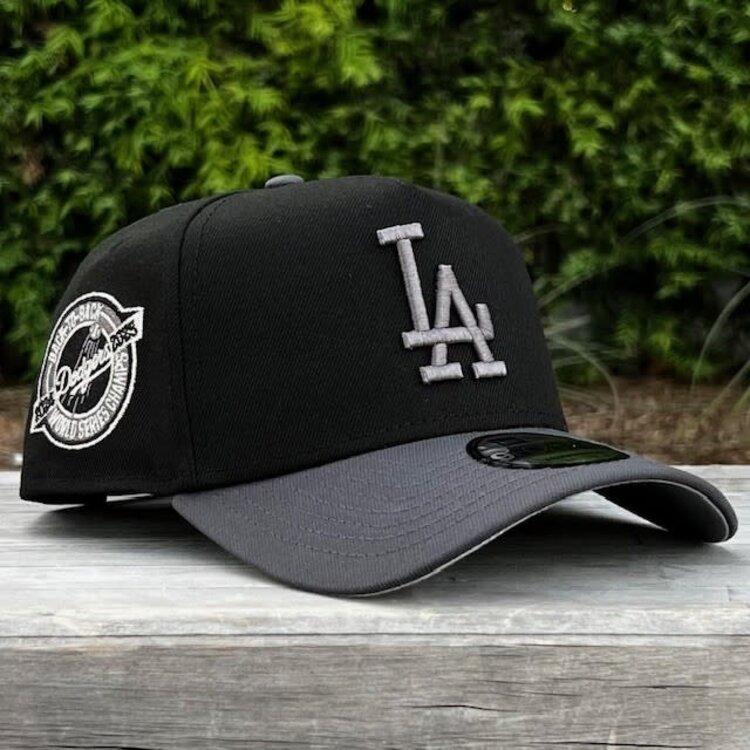 New Era LA Black/Graphite Back to Back World Series Champs Circle 940 a-frame