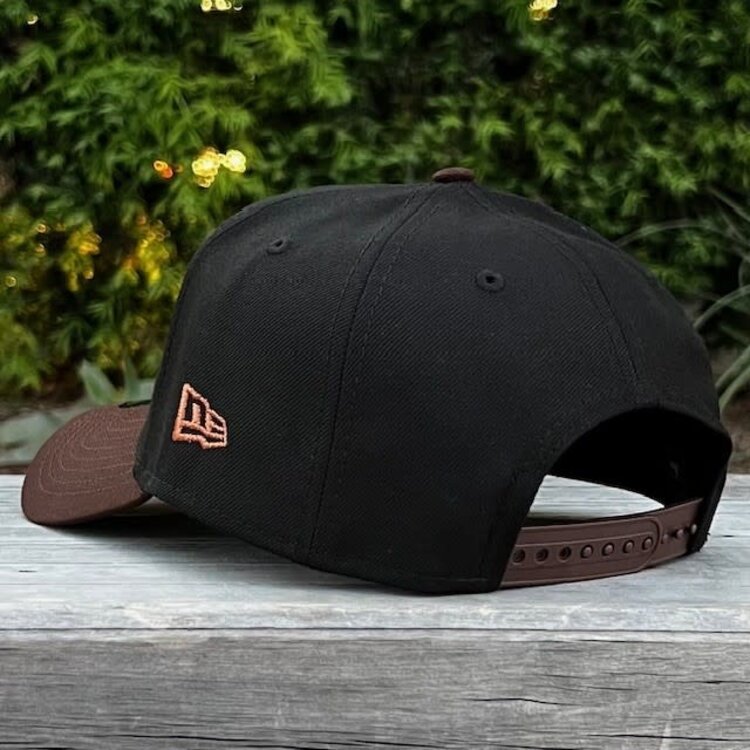 New Era LA Black/Dark Brown Metallic Back to Back World Series Champs Circle 940 a-frame
