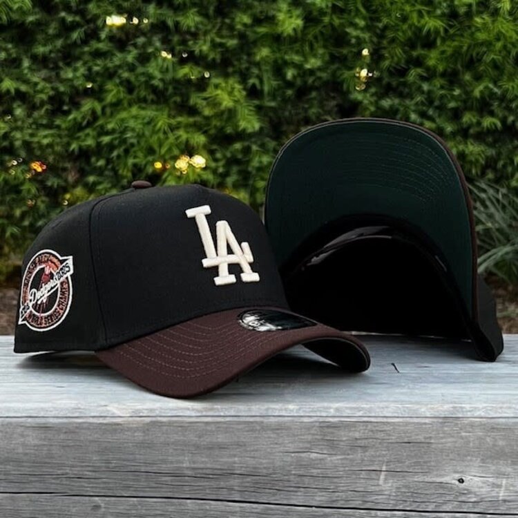 New Era LA Black/Dark Brown Metallic Back to Back World Series Champs Circle 940 a-frame